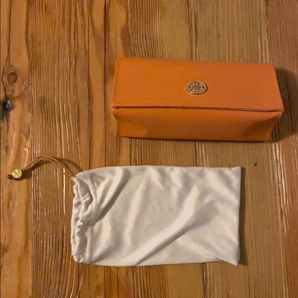 Tory Burch sunglasses case and soft dust bag